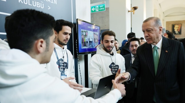 Cumhurbaşkanı Erdoğan’dan gençlere kripto para uyarısı