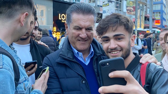 Mustafa Sarıgül: “Miçotakis, baban darbe olduğu zaman Amerika’ya sığınmadı, Türkiye’ye sığındı”