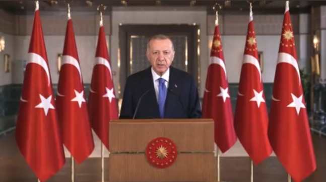 Cumhurbaşkanı Erdoğan: “Amacımız ülkemizi kalkındıracak, dünyada söz sahibi kılacak, başarılı gençlere sahip olmaktır”