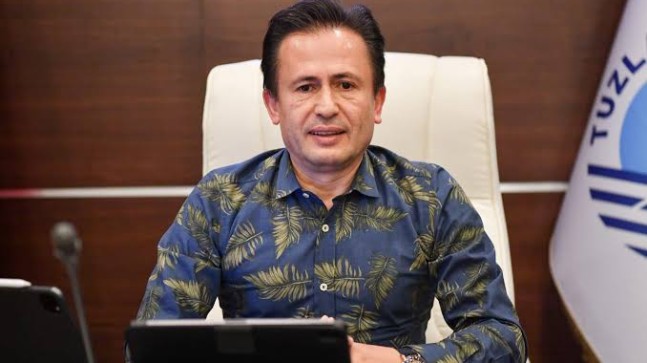 Tuzla Belediye Başkanı Yazıcı, gazetecilerin gününü kutladı