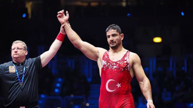 Taha Akgül 10. Kez Avrupa Şampiyonu