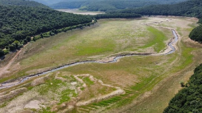 İstanbul barajlarının dibi göründü