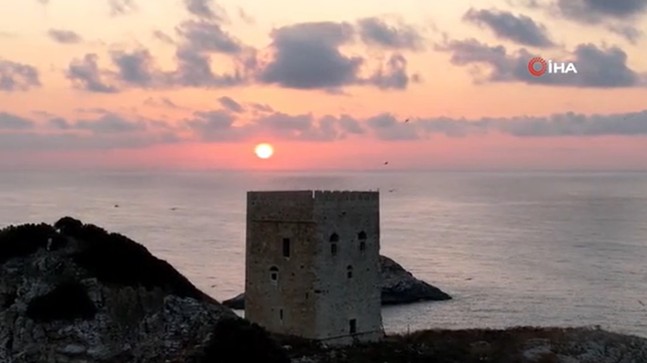 Şile Kalesi’nde günbatımı