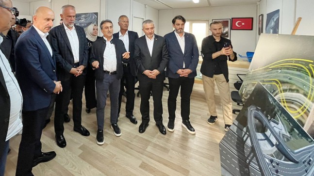 Adil Karaismailoğlu Çekmeköy’de