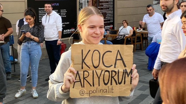 Yer İstiklal Caddesi, “Koca arıyorum”