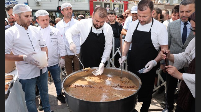 Arnavutköy’de aşure bereketi