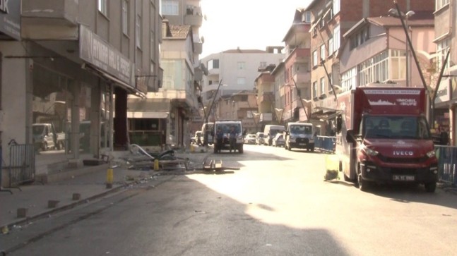 Pendik’te İETT otobüsünün çarptığı 4 katlı apartmanın yıkımına karar verildi