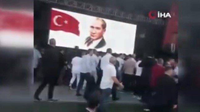 CHP Esenyurt İlçe Kongresinde kavga çıktı