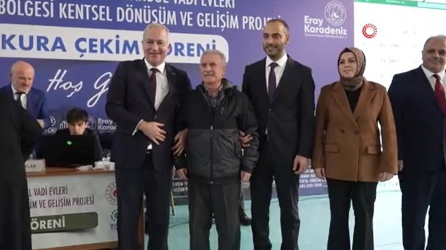 Gaziosmanpaşa’da kentsel dönüşüm heyecanı hak sahiplerinin daireleri belirlendi