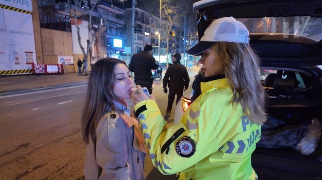 Kadıköy’de trafik magandalarına ceza yağdı