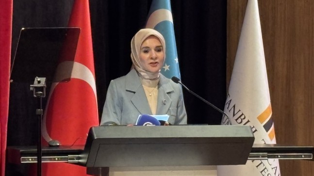 Bakan Göktaş: “Türkiye’de nüfusun kendini yenileme eşiğinin altına inmesi yapısal bir mesele”