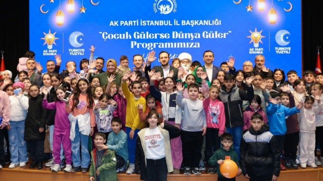 AK Parti Genel Başkan Yardımcısı Kaya: “100 bin evladımıza bayramlık hediyeler ulaştırıyoruz”