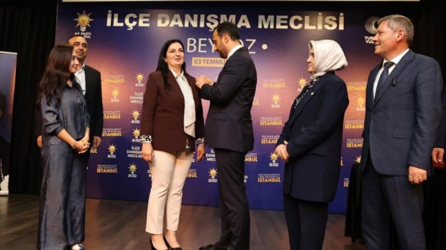 Beykoz Danışma Meclisi’nde bağımsız Meclis Üyesi Gül, AK Parti’ye katıldı