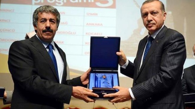 Cumhuriyet paçavrası Şeyh Sait’in torunu Abdurrahim Fırat’a saldırıyor