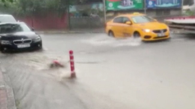İstanbul’u sel alması İmamoğlu’nun umurunda değil ama kendini memleketin her yerine sorumlu hissediyormuş (!)