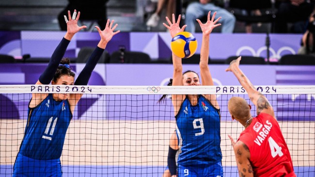 Kadın voleybolcular İtalya’ya yenildi