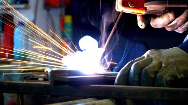 Sanayi üretimi yıllık yüzde 8,3 arttı