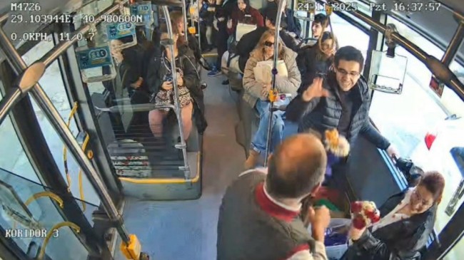 İETT kaptanından Öğretmenler Günü’nde duygusal jest