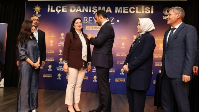 Beykoz Danışma Meclisi’nde bağımsız Meclis Üyesi Gül, AK Parti’ye katıldı