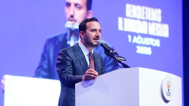 Başkan Özdemir, “2028’de Cumhurbaşkanımızı yeniden seçeceğiz, 2029’da İBB’nin anahtarını kendisine hediye edeceğiz”