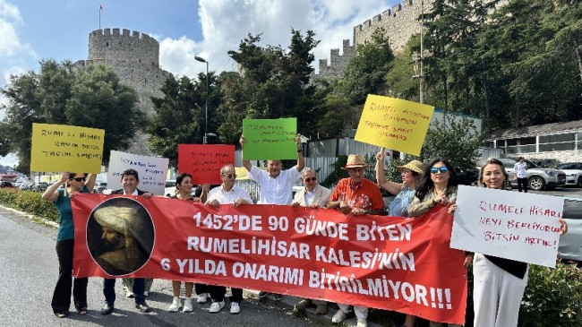 Rumeli Hisarı’ndaki bitmeyen restorasyona tepki: “90 günde yapıldı, 6,5 yıldır bitirilemiyor”