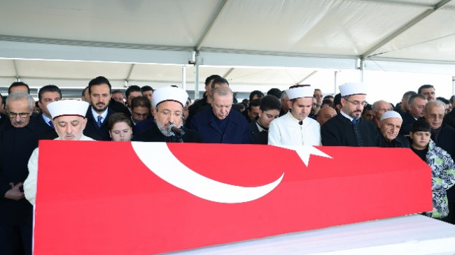 Cumhurbaşkanı Erdoğan Dündar Ziya Gültekin’i son yolculuğuna uğurladı