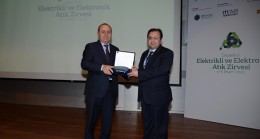 Kadıköy Belediyesi’ne e-atık kahramanları ödülü