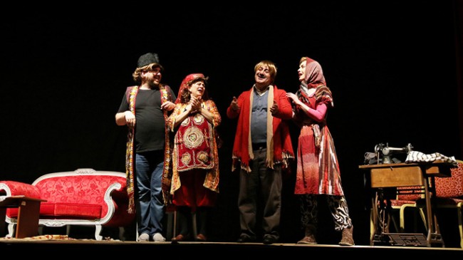 Ataşehir Tiyatro Festivali devam ediyor