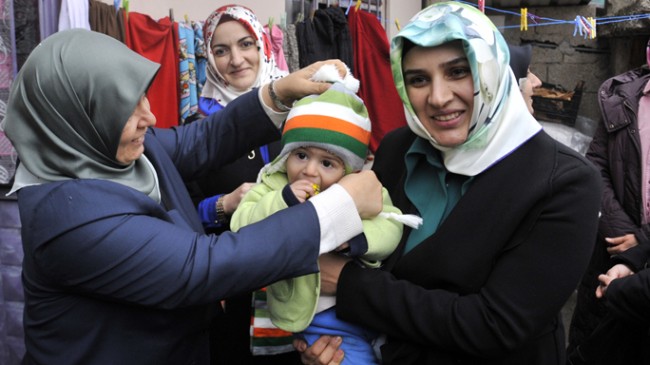İstanbullu kadınlardan Suriyelilere yardım