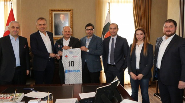 Çekmeköy Belediyesi Kadın Basketbol Takımına yeni sponsor