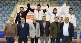 Sancaktepeli güreşçi Civelek, Gençler Türkiye Şampiyonu