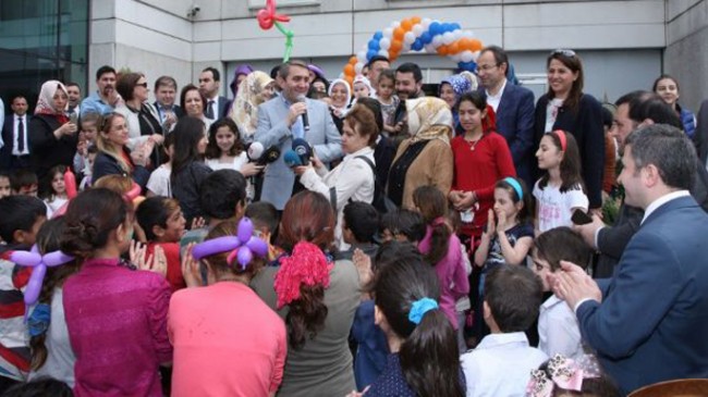 AK Parti İstanbul’da 23 Nisan Şenliği