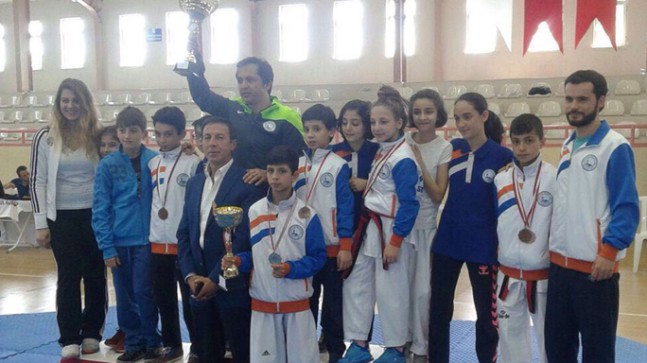 Üsküdar’ın Taekwondocuları şampiyonu