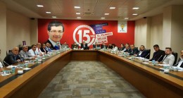 AK Parti İstanbul’da istikrarlı toplantı