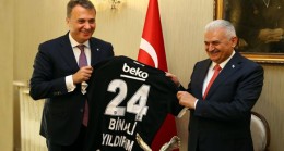 Başbakan Yıldırım’a Beşiktaş forması