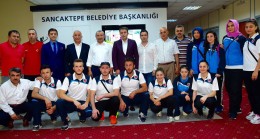 Sancaktepe’nin başarılı sporcuları Başkan Erdem’i ziyaret etti