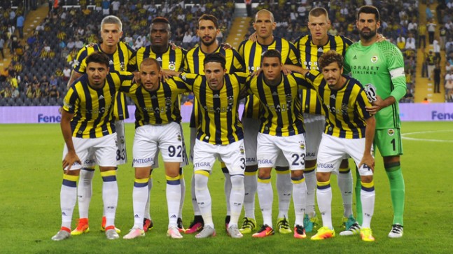 Fenerbahçe rakibini ezerek yendi