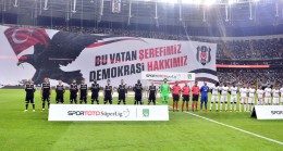 Beşiktaş tribünleri gurur verici