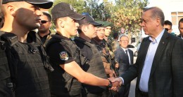 Cumhurbaşkanı Erdoğan, polis merkezini ziyaret etti
