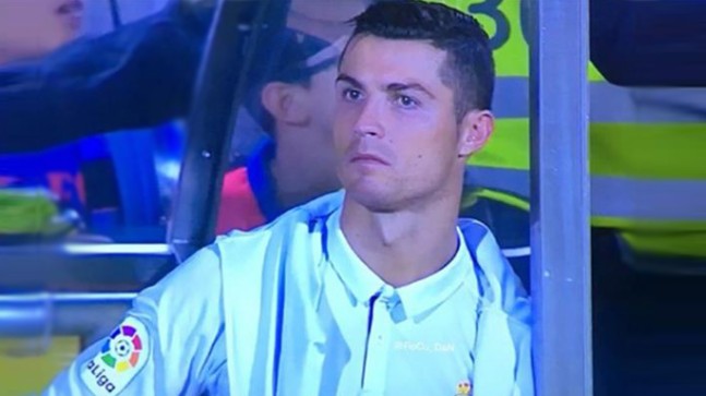 Ronaldo ‘Başını asla öne eğme’