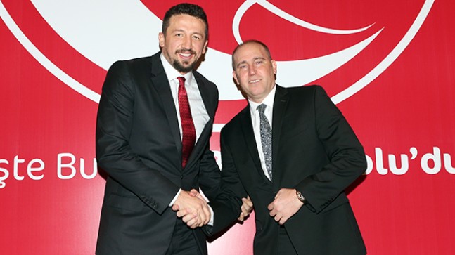 Harun Erdenay’dan Hidayet Türkoğlu’na başkanlık desteği