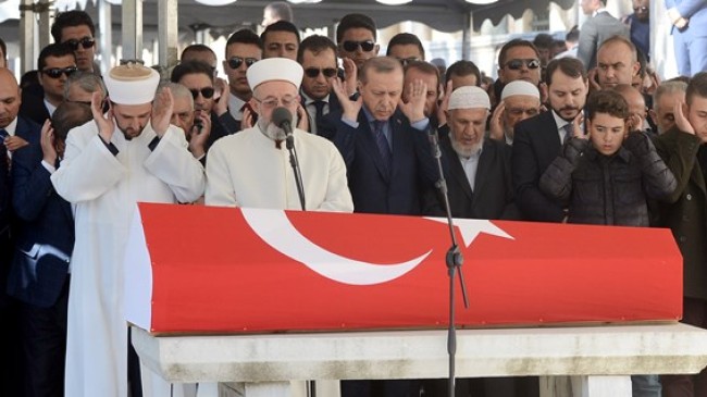 Cumhurbaşkanı Erdoğan, Unakıtan’ın cenazesine katıldı