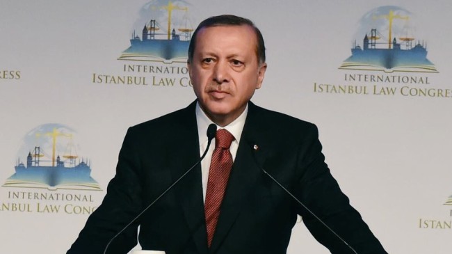 Cumhurbaşkanı Erdoğan, hakim ve savcılara cesur olmaktan bahsetti