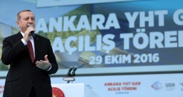 Cumhurbaşkanı Erdoğan, “Ben tarih tersi veriyorum; incele bak, ne var o Misak-I Millîde?”