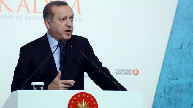 Cumhurbaşkanı Erdoğan, “Topunuz evet dese ne yazar“
