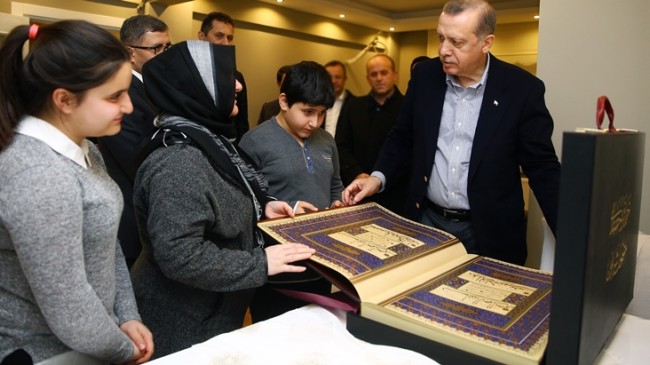 Cumhurbaşkanı Erdoğan, Üsküdar’da ki Şehit ailelerine ziyaret etti