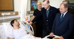 Cumhurbaşkanı Erdoğan, hastaneye giderek yaralıları ziyaret etti