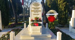 Milli Şair Mehmet Akif Ersoy mezarı başında anıldı