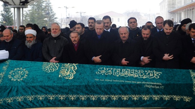 Cumhurbaşkanı Erdoğan, Milli Görüşçü Acar’ın cenazesinde