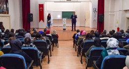Üsküdar Belediyesi’nden 7 bin öğrenciye ‘YGS Deneme Seti’